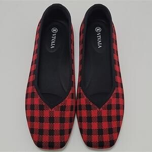 Vivaia Margot 2.0 Square Toe V Cut Flat Shoes